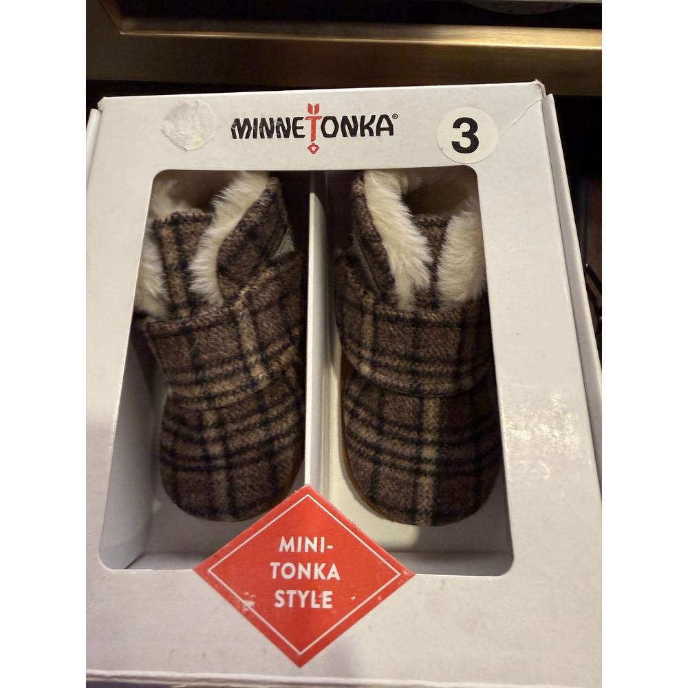 Minnetonka Sawyer Plaid Infant Booties Size 3 Faux Fur‎ Cozy Cabin